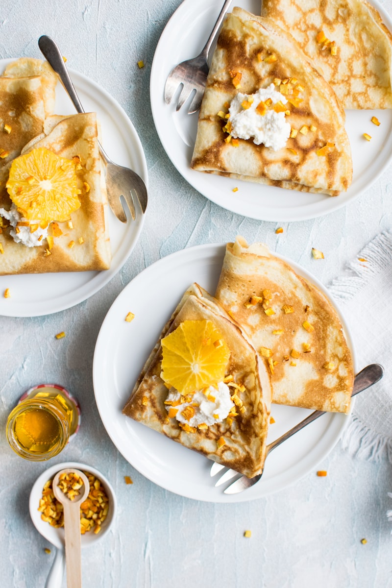 Crepes (Apfelmus / Nutella / Zucker und Zimt)